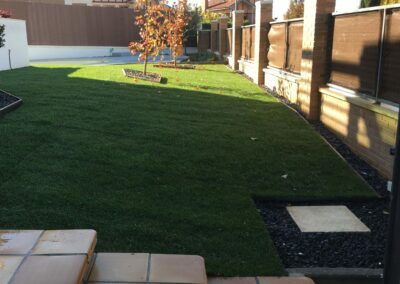 reforma realizada por Abierto al Jardín de un jardín en pozuelo