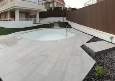 reforma realizada por Abierto al Jardín de un jardín en pozuelo