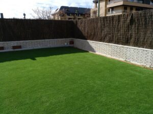 reforma de un jardín realizado por la empresa de Abierto al Jardín en Pozuelo de Alcorcón